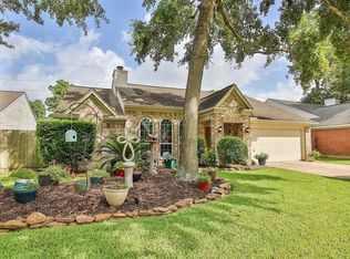 8906 Sunny Point Dr, Spring, TX 77379