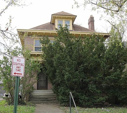 1st image of 33 W Patterson Ave