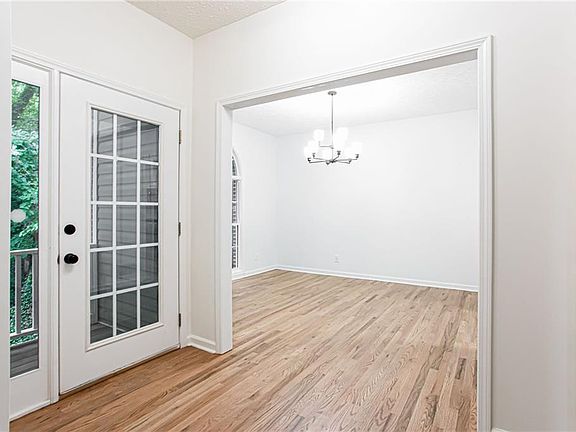 4th image of 3071 Cypress Cv