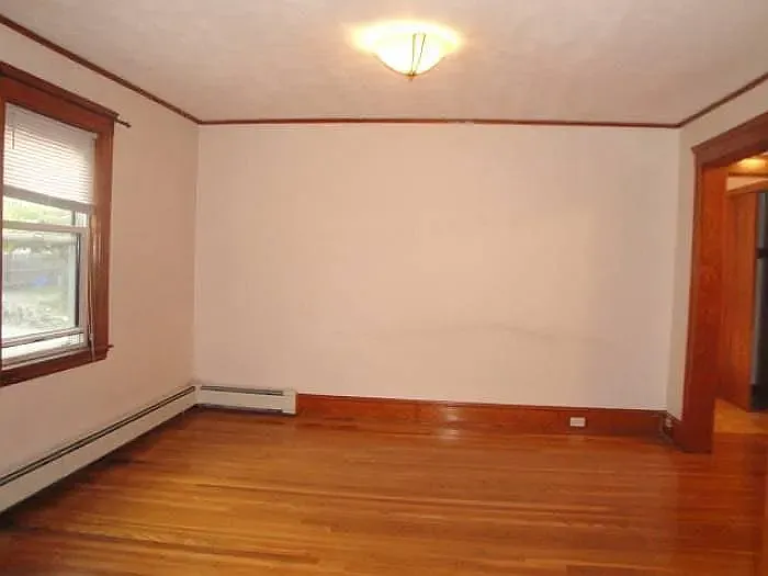 15 Banks St #1 — Photo 9