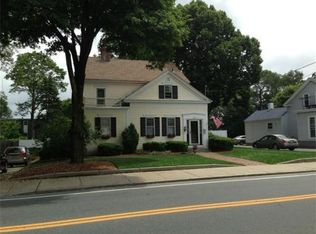 1577 Lonsdale Ave, Lincoln, RI 02865