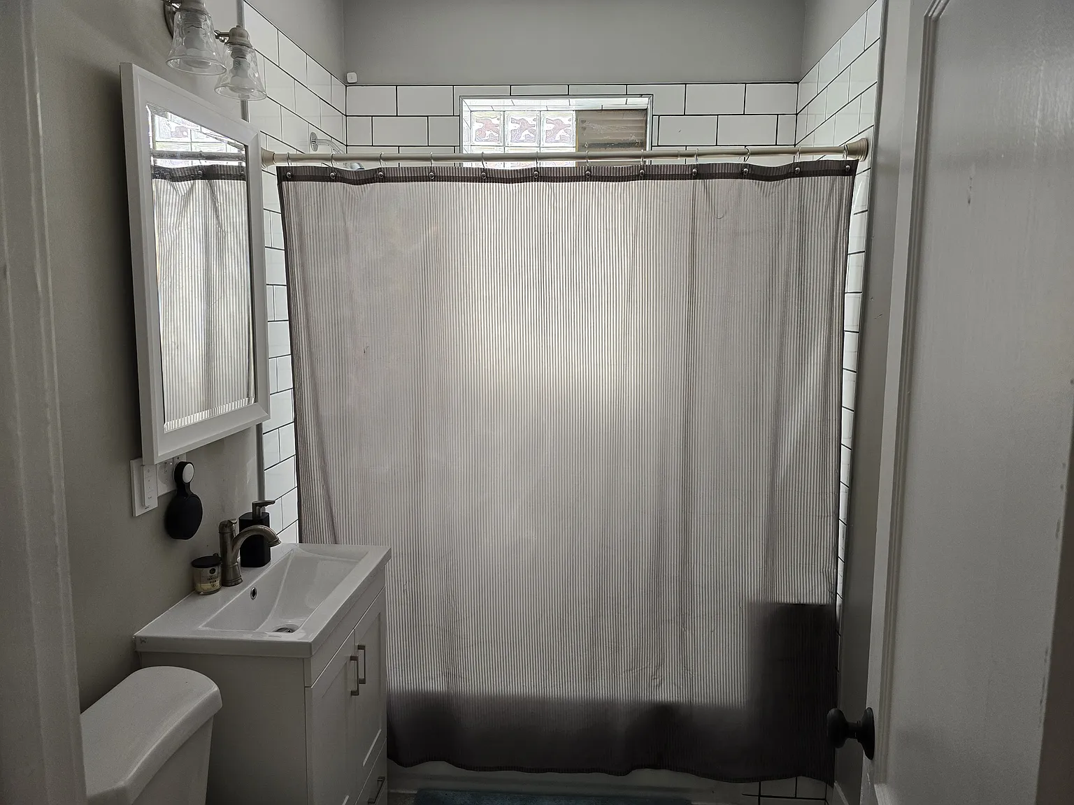 3 bed, 1082 sqft, $750 — Photo 4