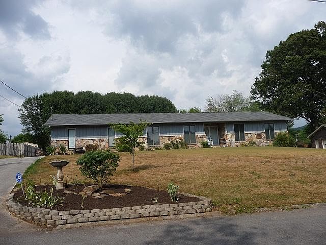 1st image of 7301 Homestead Dr