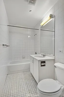 Rented by City Connections Realty | media 41