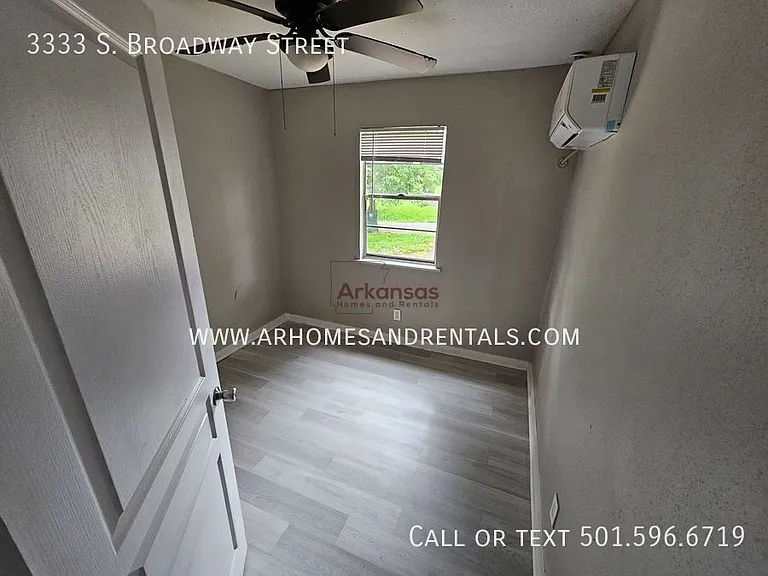 3333 Broadway St — Photo 8