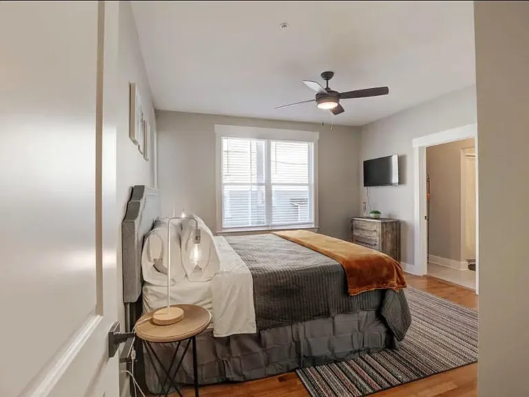26 N McLean Blvd #101 — Photo 17