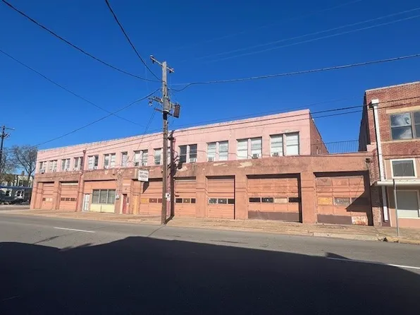 366 Bonham St, Paris, TX 75460