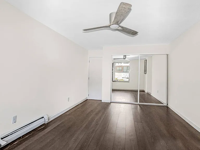 1155 Warburton Ave #1D — Photo 9
