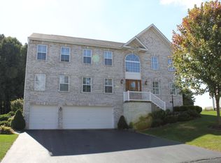 435 Chapeldale Dr, Apollo, PA 15613