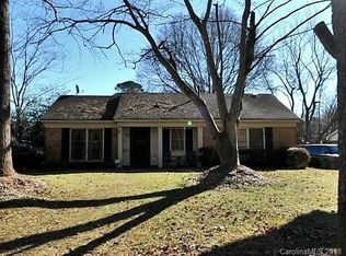 3219 Cedarhurst Dr, Charlotte, NC 28269