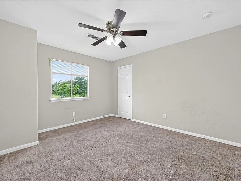3219 Watercliff Ct — Photo 29