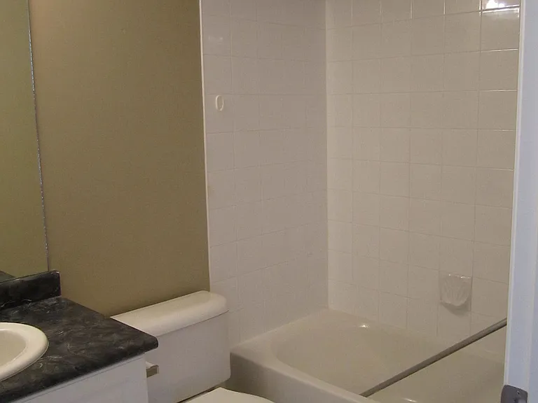 304 Mackenzie Way SW #6313 — Photo 10