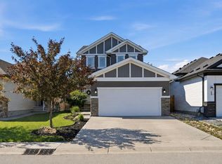 245 Cimarron Vista Way, Okotoks, AB T1S 0L5