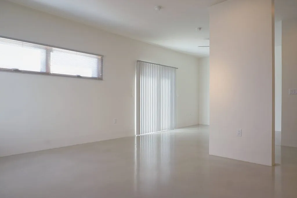 Studio, 665 sqft, $1,545 — Photo 3