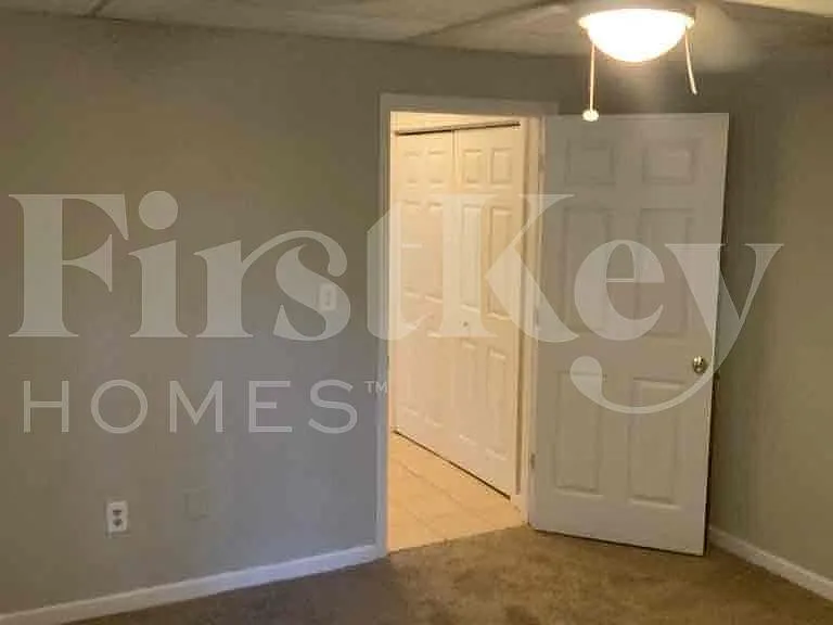 6550 Remington Dr — Photo 18