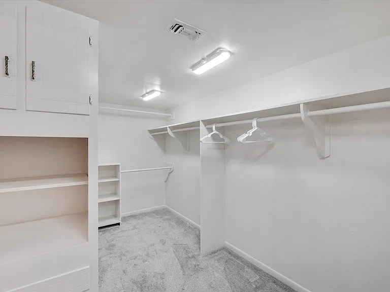 612 W Northgate Dr #612 — Photo 10