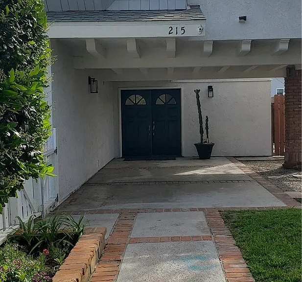 215 Knox St — Photo 36
