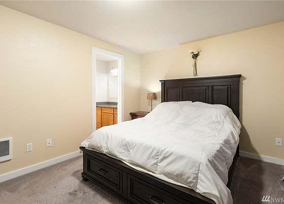 4th image of 8416 167th Street Ct E