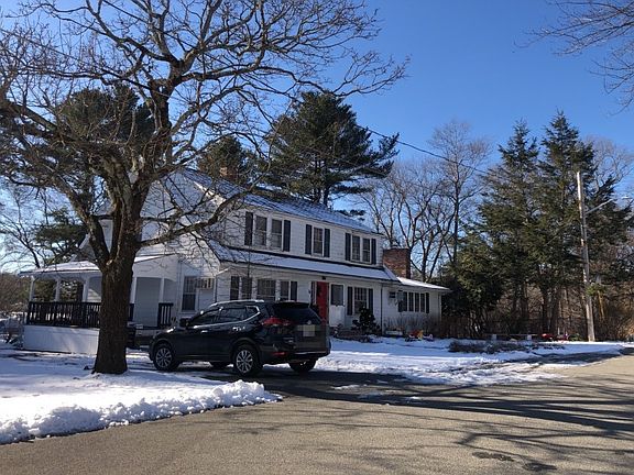 3rd image of 74 Woodside Ave