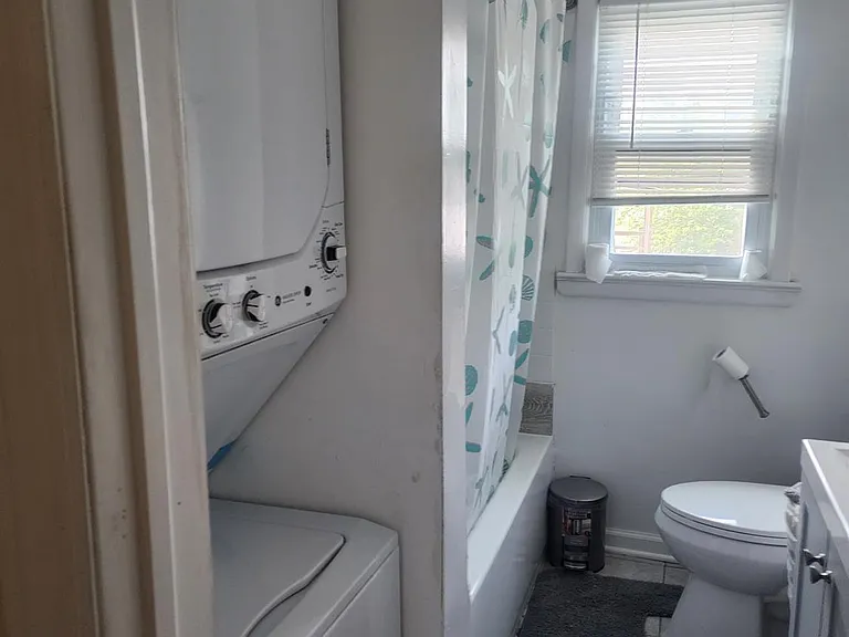 102 Wisteria St #2 — Photo 8