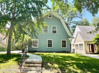 3453-3455 N Frederick Ave, Milwaukee, WI