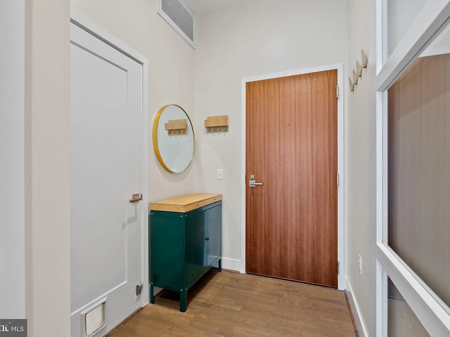 525 Water Condominium — Photo 4