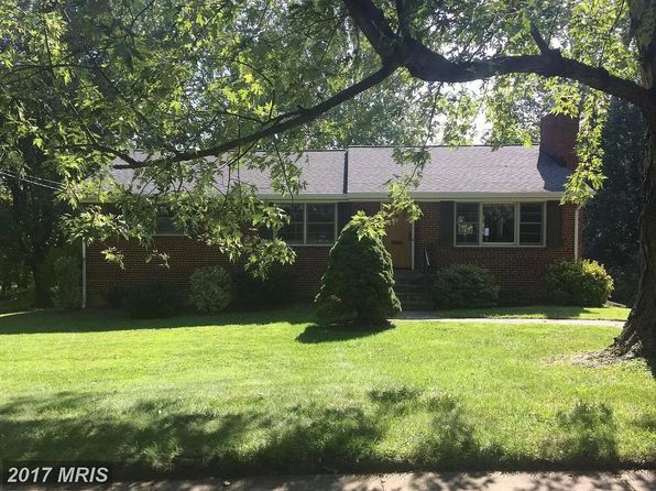 1409 Pathfinder Ln, McLean, VA