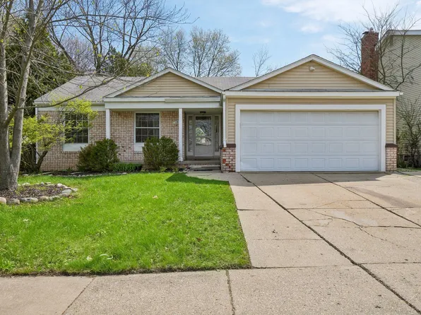 183 Fairhills Dr, Ypsilanti, MI 48197