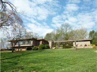 1711 Minnekahda Rd, Chattanooga, TN 37405