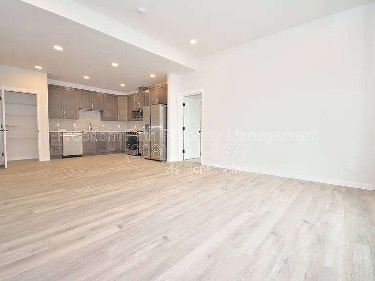 6510 N Atlas Rd #206 — Photo 7