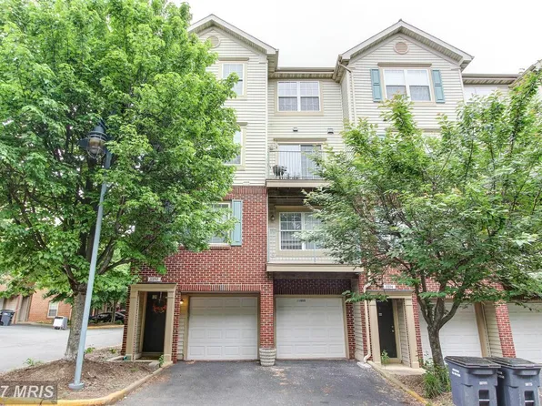 11890 Breton Ct, Reston, VA 20191