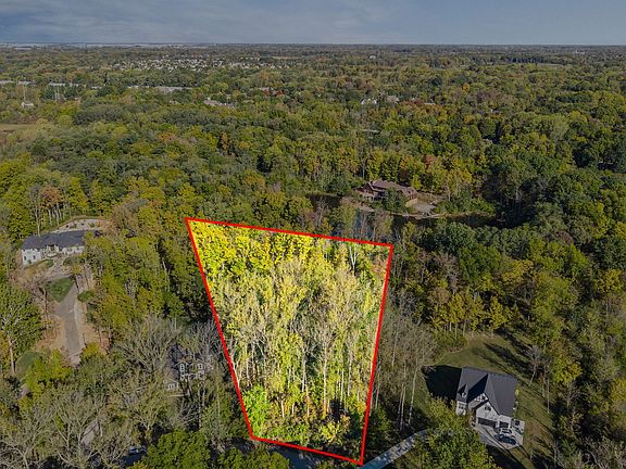 2nd image of 7710 Traders Hollow Ln