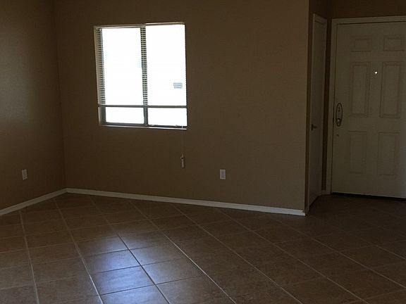 5th image of 1040 S Somerset
