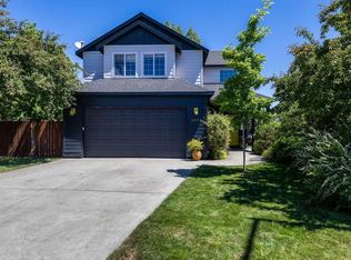 1433 NW Spruce Ct, Redmond, OR