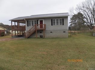 106 Thompson St, Windsor, NC 27983