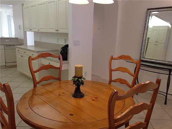 3rd image of 7647 Southampton Ter APT 203