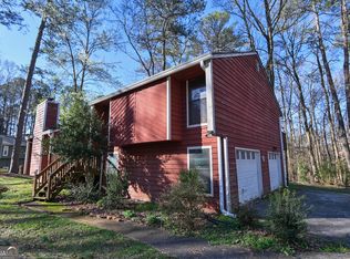 81 Omega Dr, Lawrenceville, GA 30044