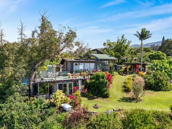 1850 Olinda Rd, Makawao, HI 96768