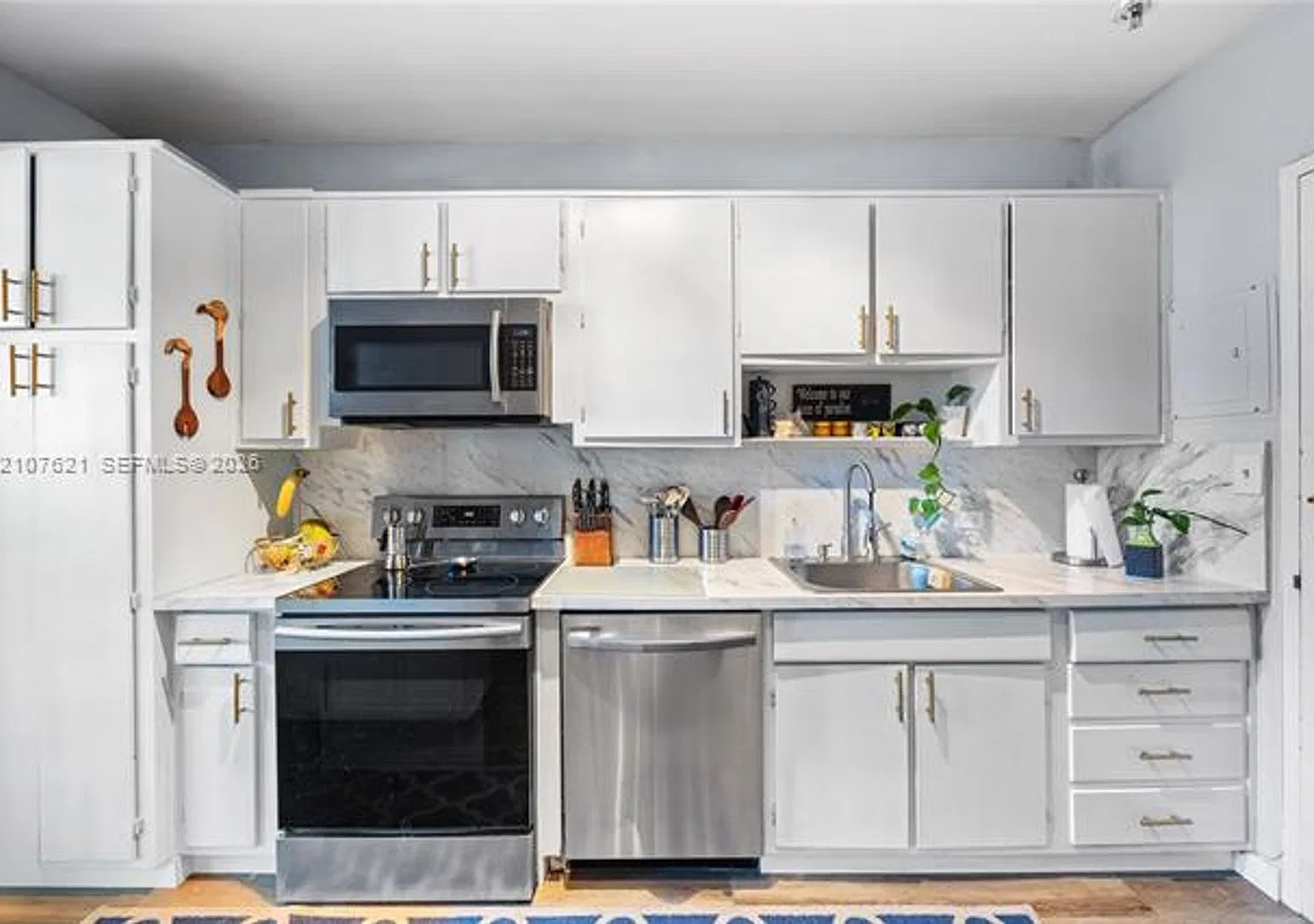 5055 Collins Ave cu-5N, Miami Beach, FL 33140 — Photo 1