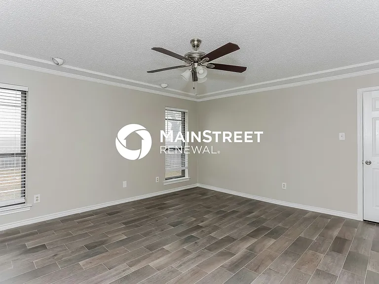 1016 Placid Dr — Photo 6