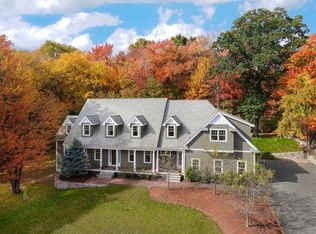 82 Fountain St, Ashland, MA 01721