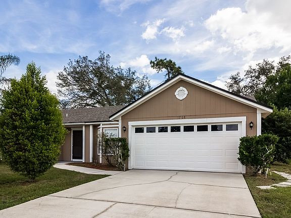 3rd image of 1708 Santee Ave