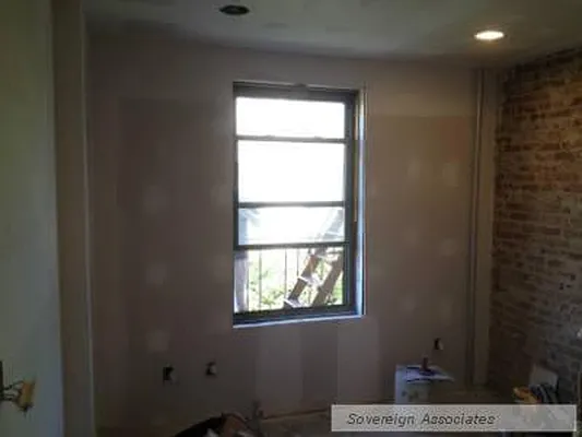 Rented by Sovereign Associates | media 23