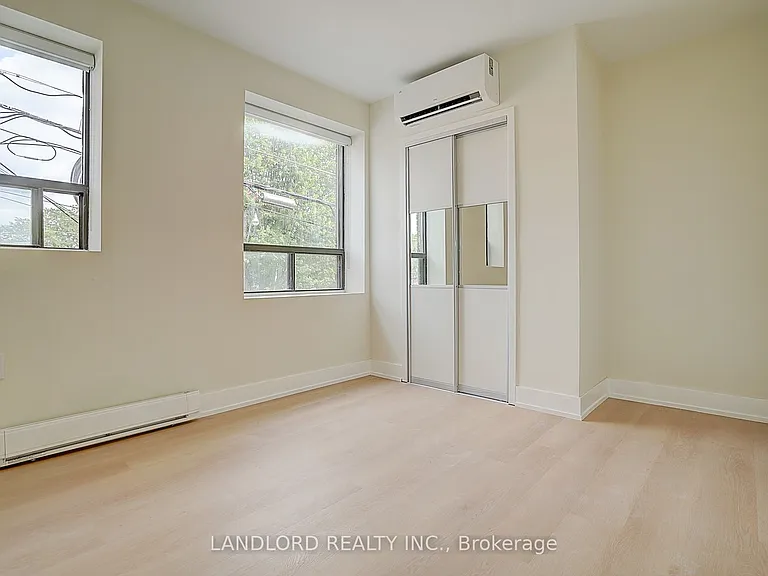 240 Durie St #201 — Photo 25