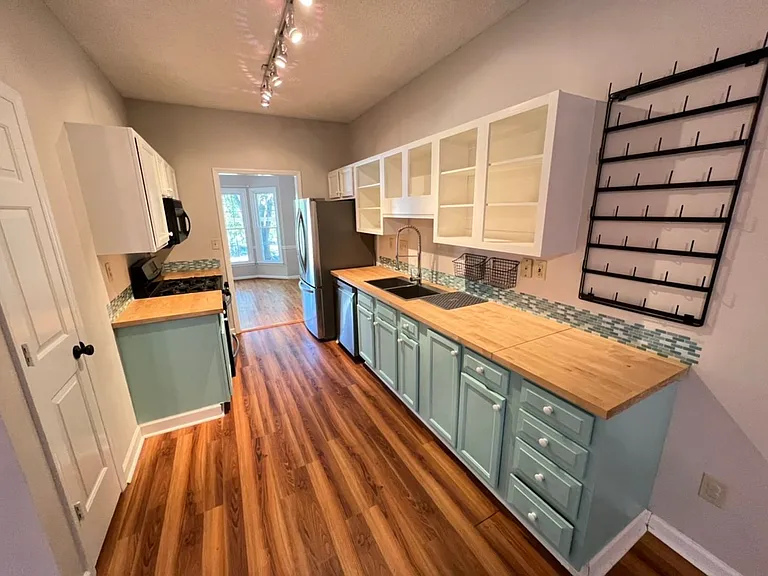 3 Landover Ct — Photo 6