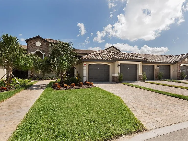 5528 Palmer Cir #105 — Photo 28