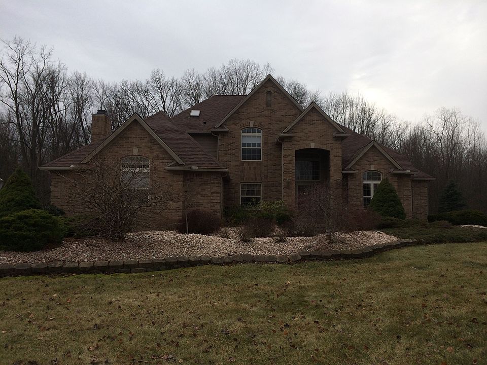 1st image of 4464 Lake Forest Dr W