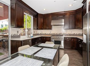 2076 Courage St, Vista, CA 92081
