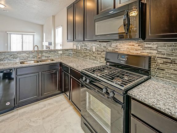 Kitchen - Harriet Paradise View