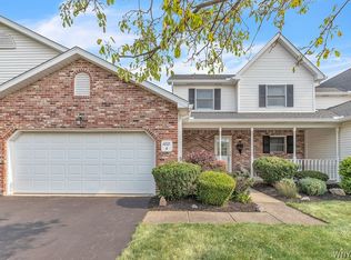6021 Quaker Hollow Cres APT 4, Orchard Park, NY 14127